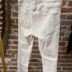 Mother The Mid Rise Dazzler Crop Fray